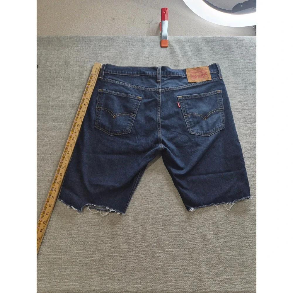 Levis levi 513